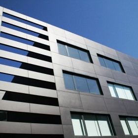 Edificio de oficinas. Innova Centre I
