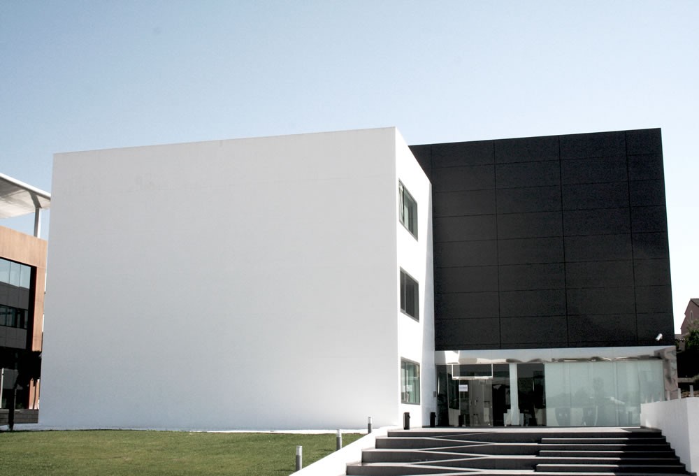 Edificio de oficinas. Innova Centre I