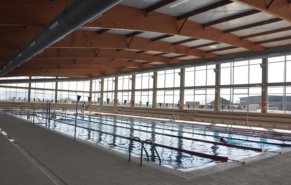 Piscina cubierta en Guadassuar